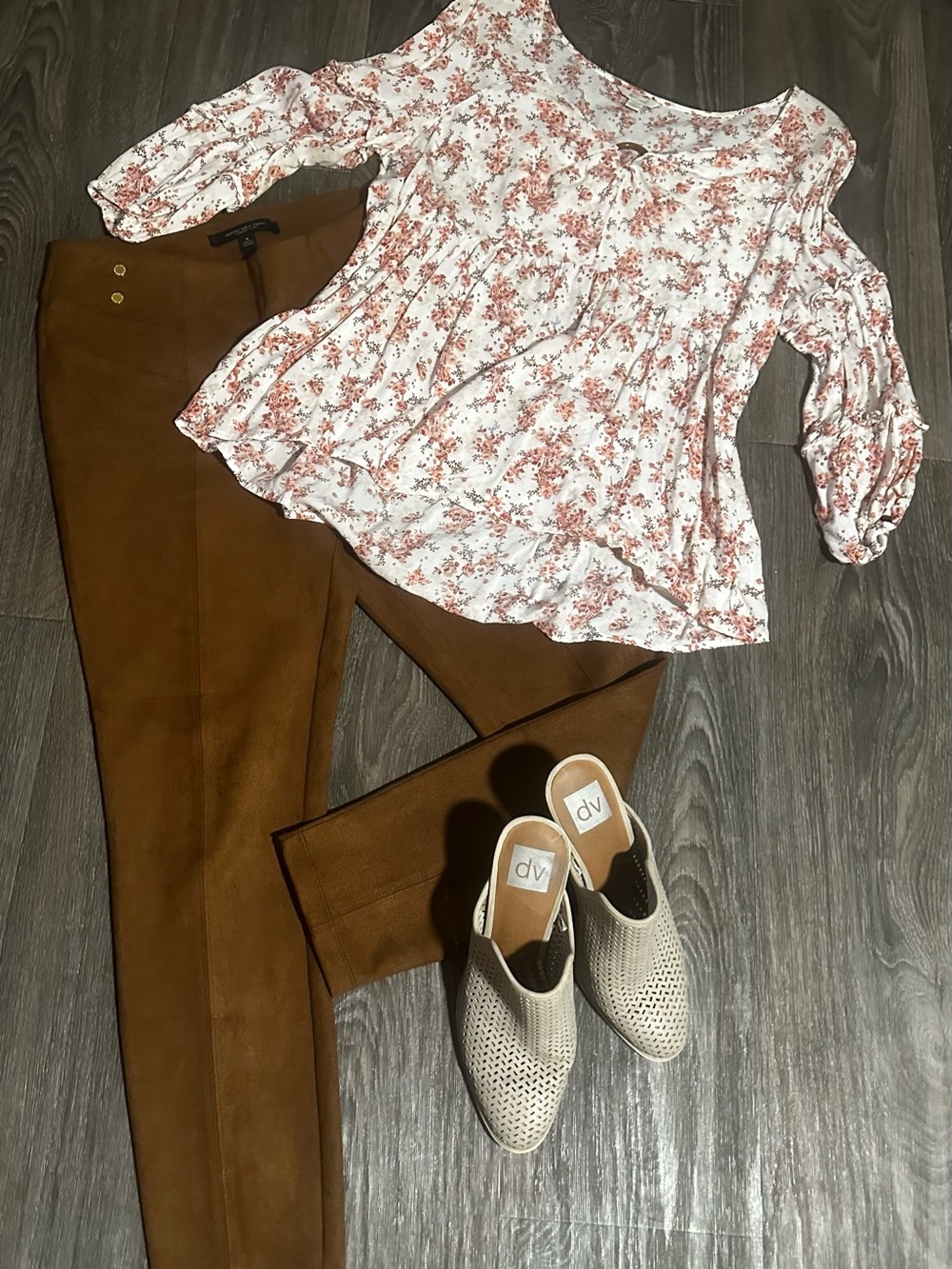 Floral Peasant Blouse in White and Dusty Rose